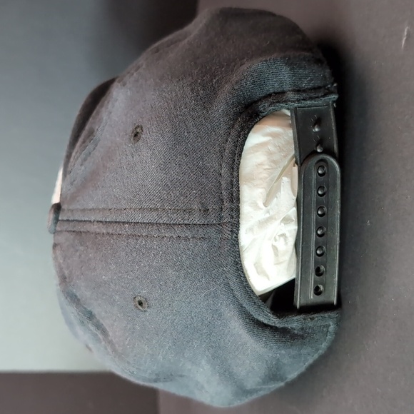 Nike True Swoosh Logo,Men's Tech Pack Black  Snapback Hat. - Picture 4 of 9